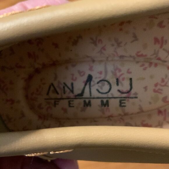 Anjou femme Size 41.5 slip on tan loafers NWOT - Picture 8 of 12